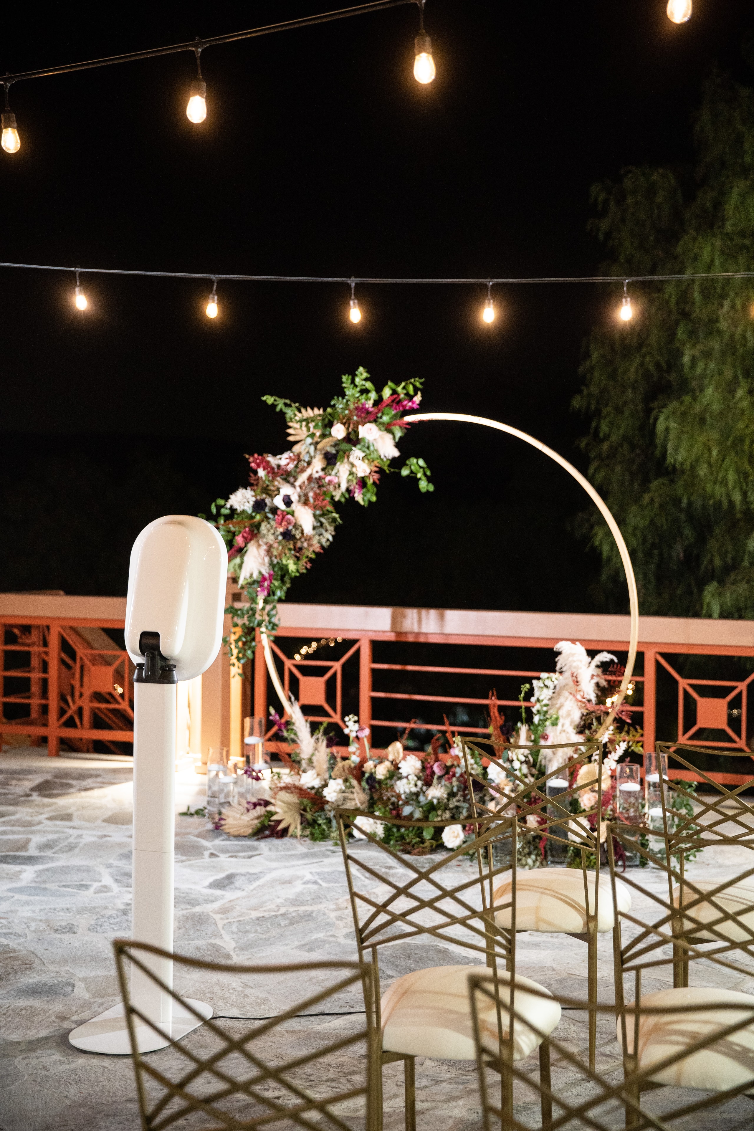 GrinBin photobooth at an elegant evening wedding reception